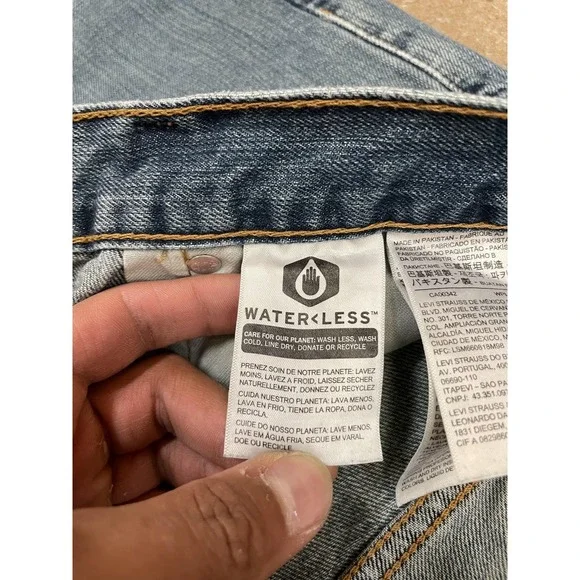 Levis 559 Jeans Mens 36x34 Blue Denim Relaxed Fit Straight Leg Zip Fly Waterless - Picture 7 of 16